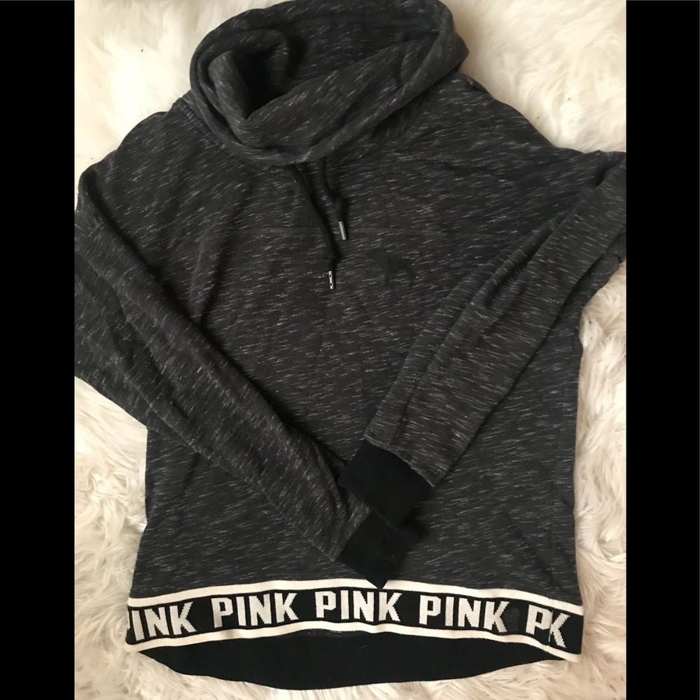 Victoria’s Secret PINK sporty crew neck! M